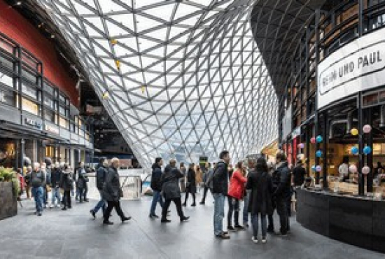 Einkaufszentrum, Typ Shopping-Center ✩ MyZeil in Frankfurt