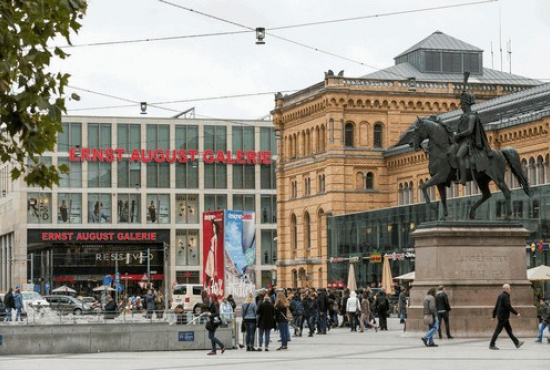 Einkaufszentrum, Typ Shopping-Center ✩ Ernst-August Galerie in Hannover