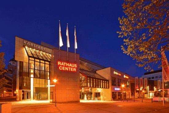 Einkaufszentrum, Typ Shopping-Center ✩ Rathaus-Center in Dessau