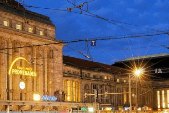 Einkaufszentrum, Typ Bahnhofscenter ✩ Promenaden Hauptbahnhof Leipzig in Leipzig